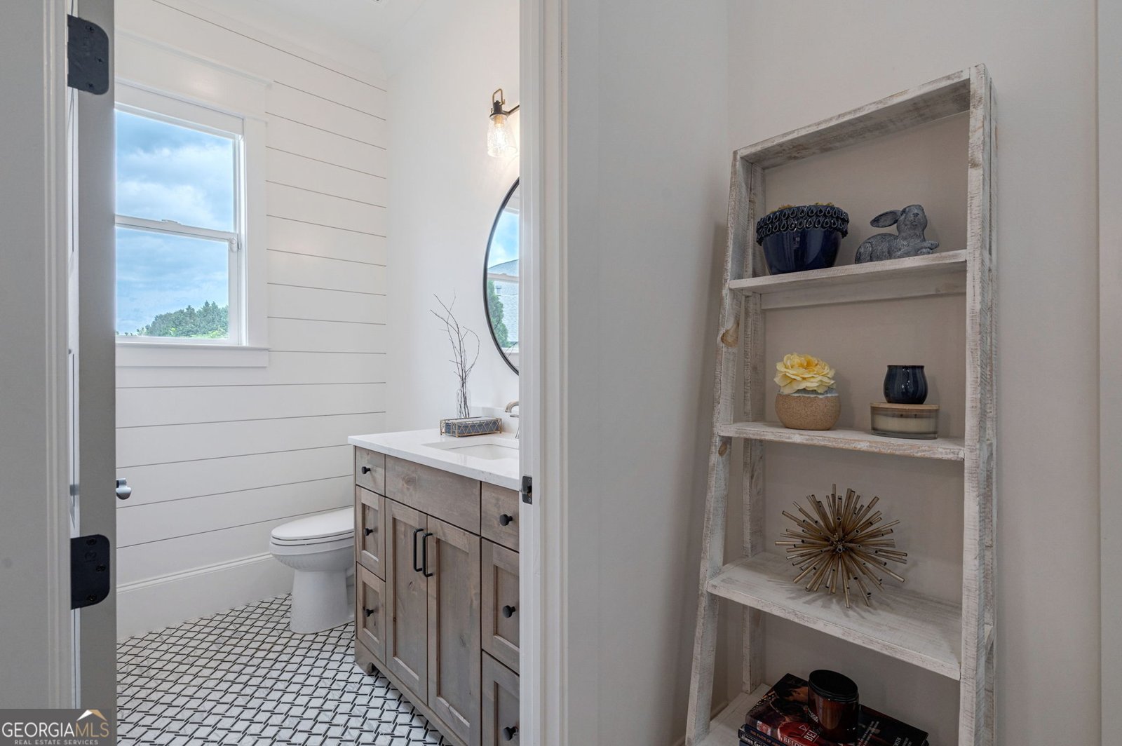 1080 Greenleffe Drive Statham - Photo 22
