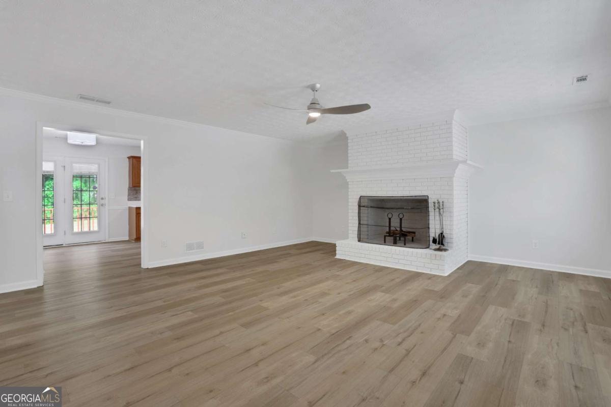 802 Cambridge Creek Drive Conyers - Photo 6