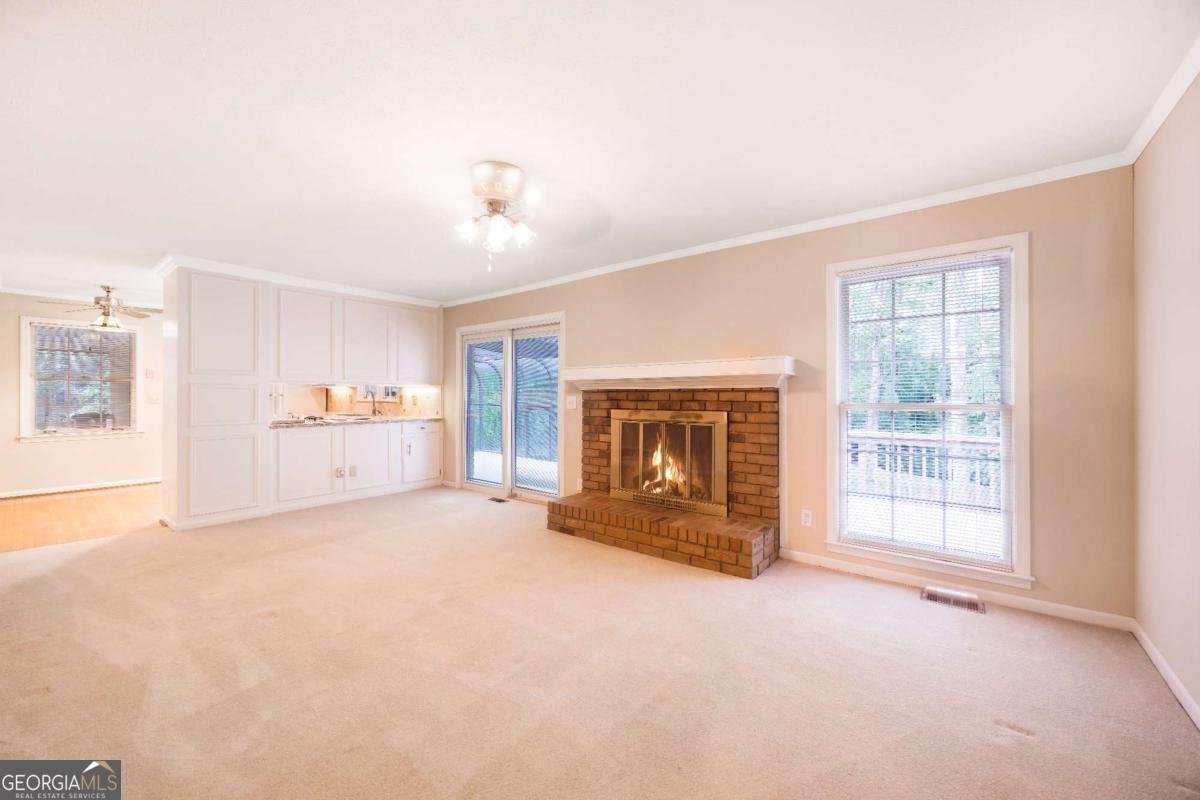 360 Barkshire Lane Roswell - Photo 10
