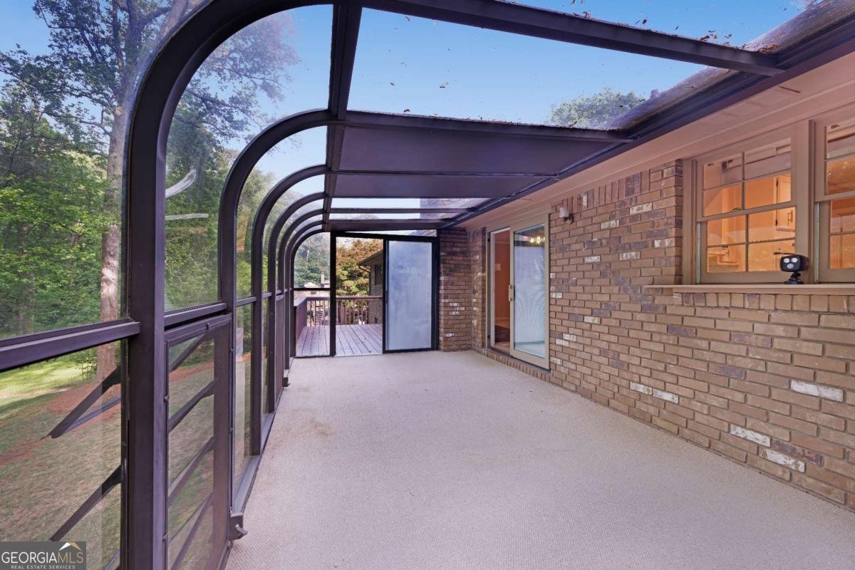 360 Barkshire Lane Roswell - Photo 25