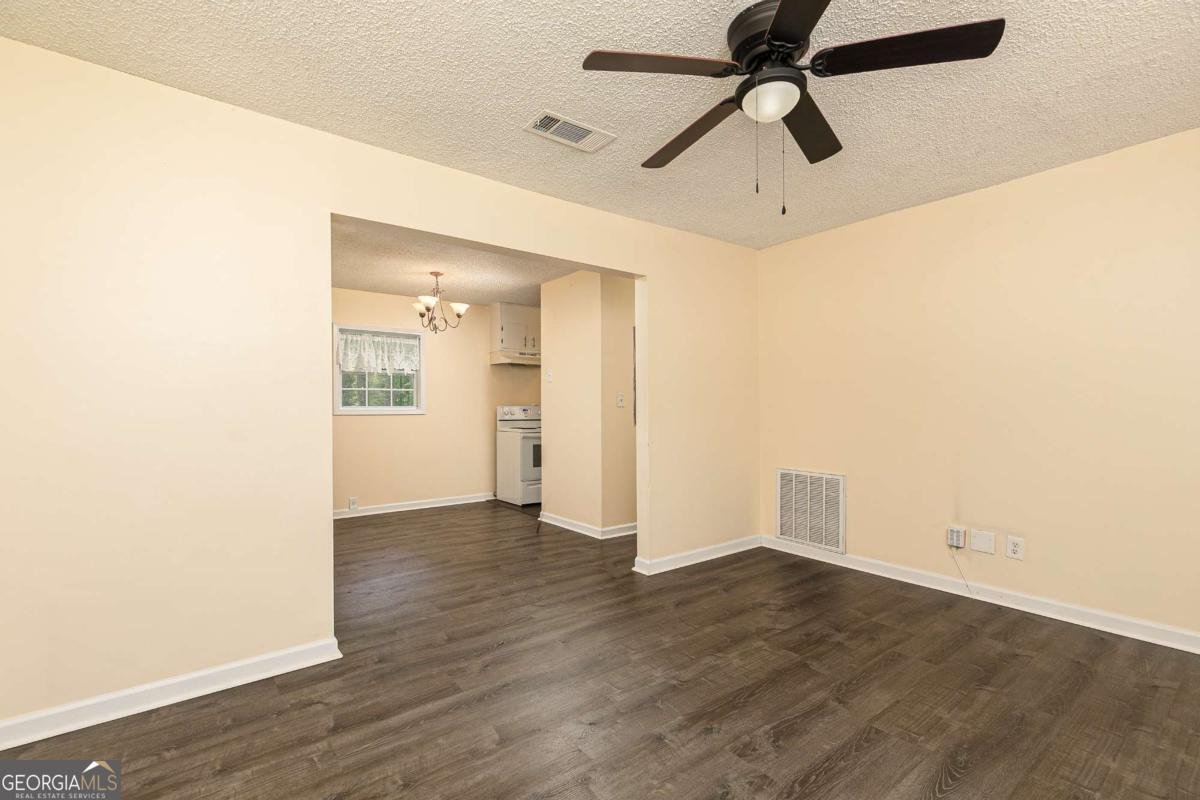 1898 Live Oak Drive Kennesaw - Photo 7
