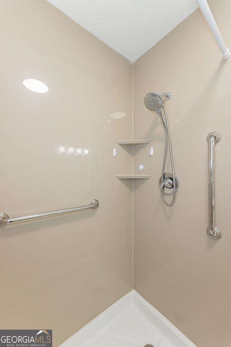 472 Edwards Court Lawrenceville - Photo 32