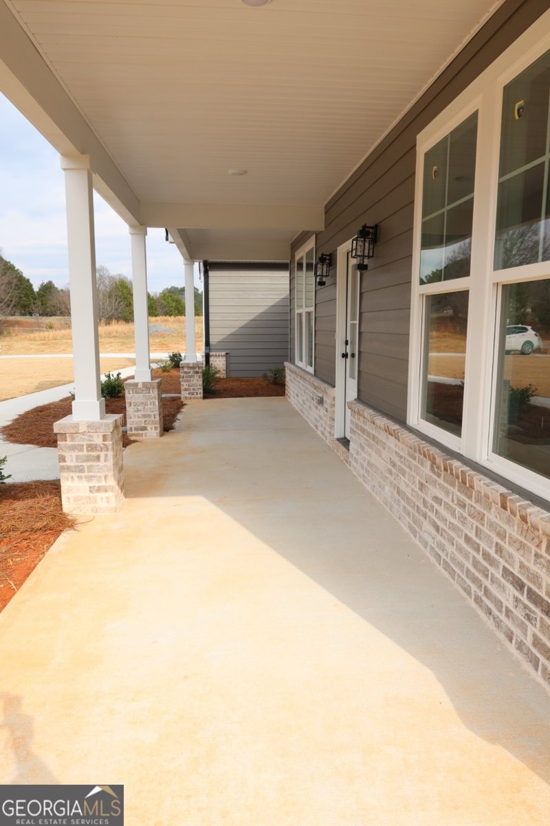 1205 Rocky Creek Road Locust Grove - Photo 6