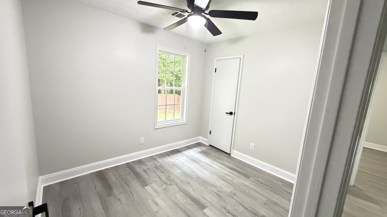 733 Inland Way Lilburn - Photo 10