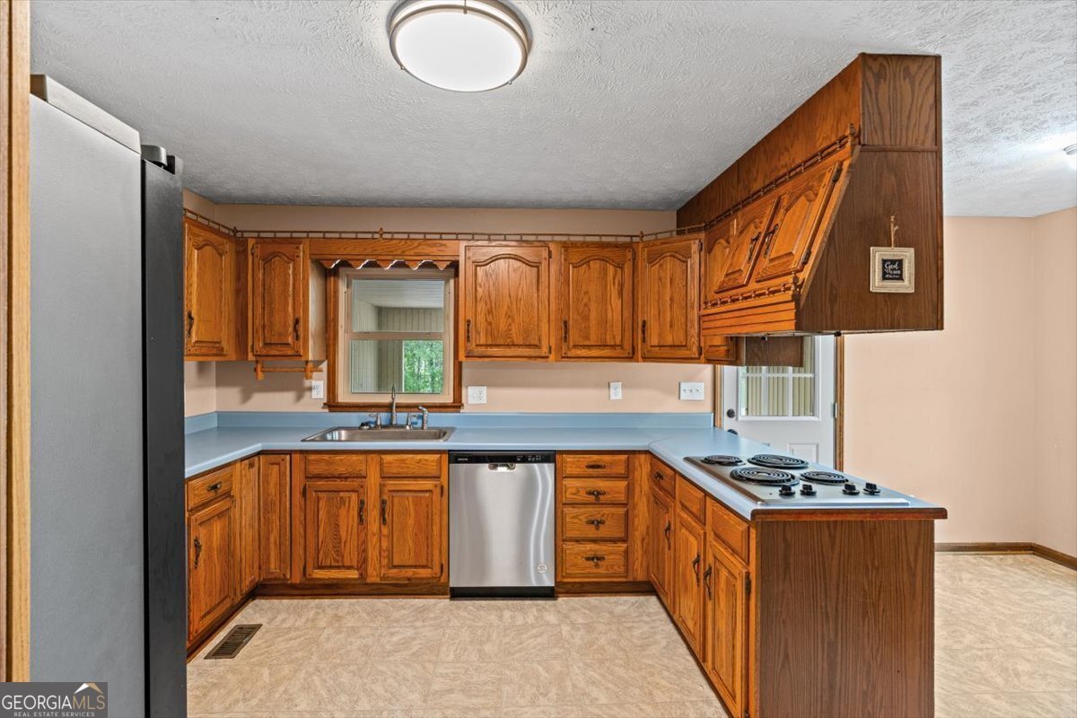 447 Lively Road Waco - Photo 22