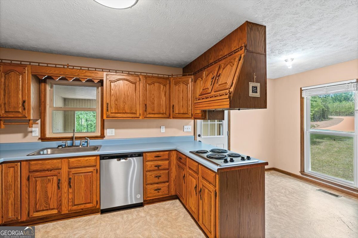 447 Lively Road Waco - Photo 23