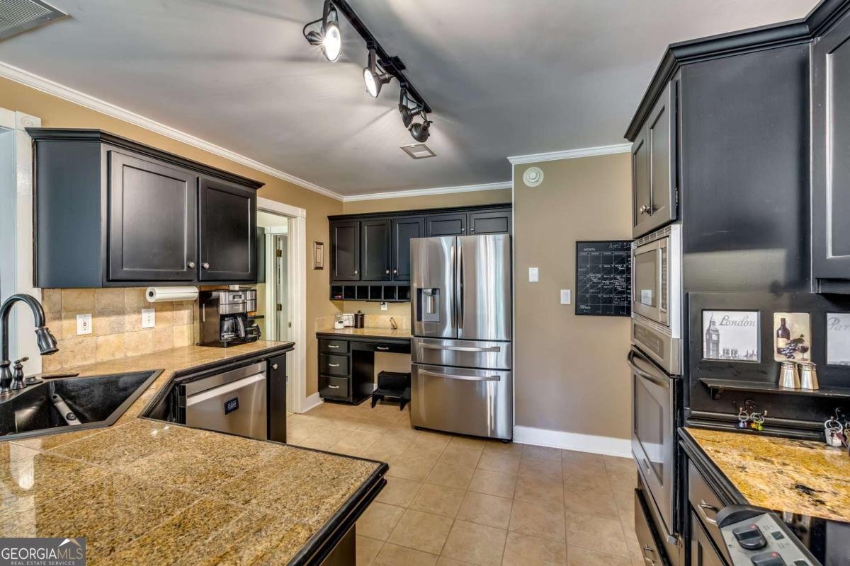 505 Cambridge Circle Jonesboro - Photo 24