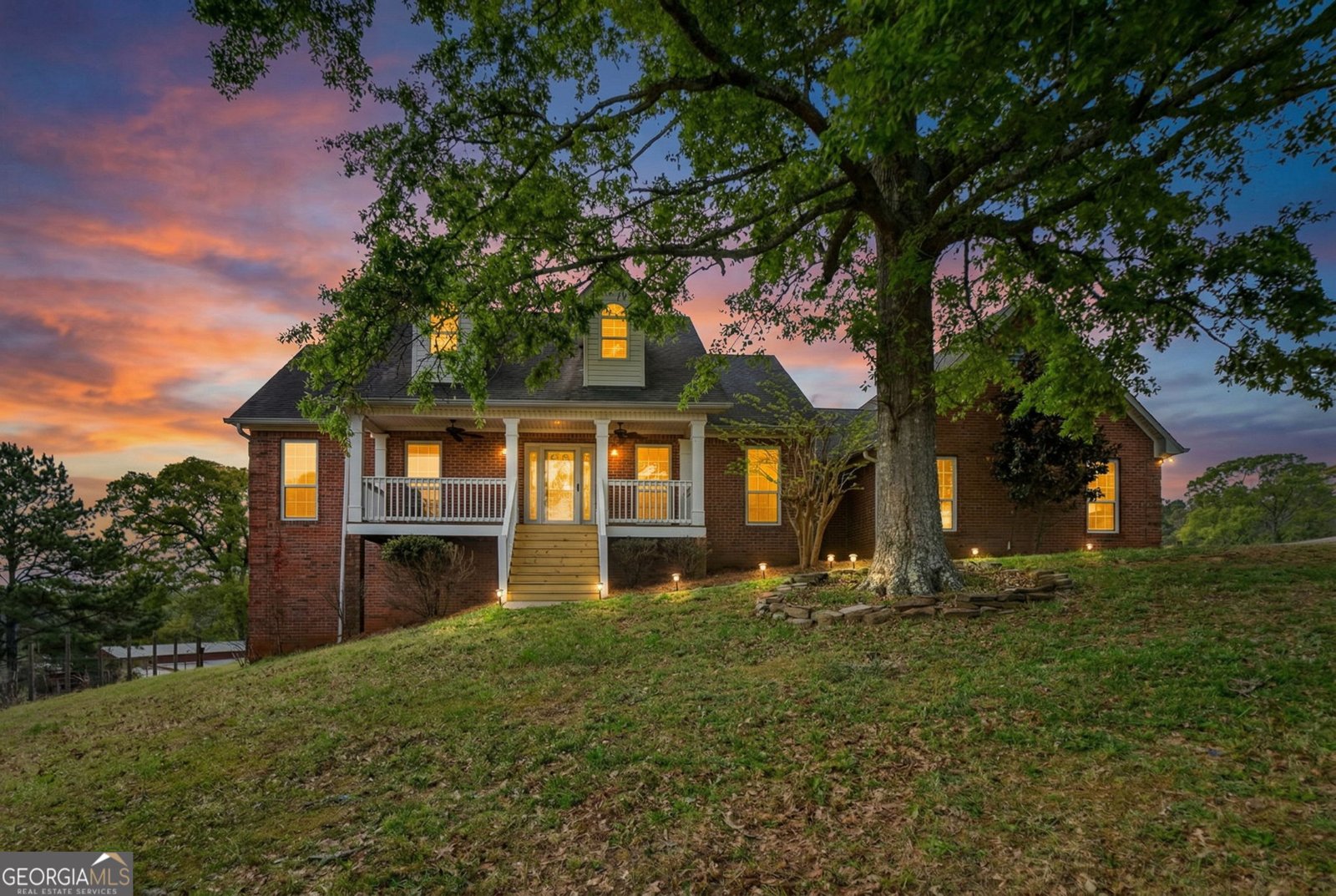 955 Mocassin Gap Road Locust Grove - Photo 1