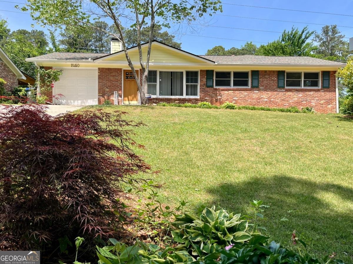 2450 Wentworth Drive Atlanta - Photo 1