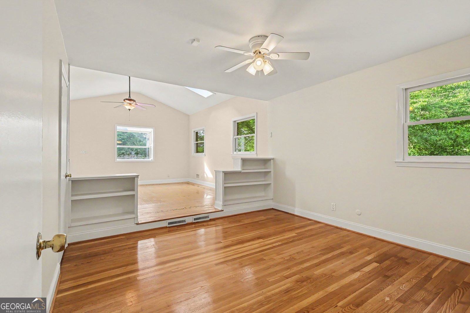 2450 Wentworth Drive Atlanta - Photo 11