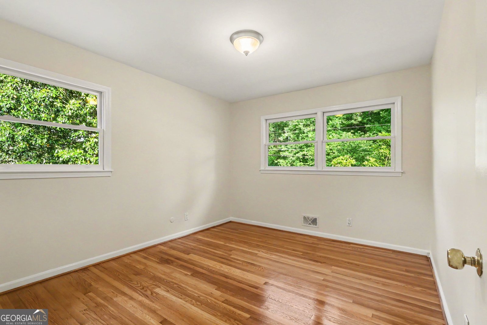 2450 Wentworth Drive Atlanta - Photo 18