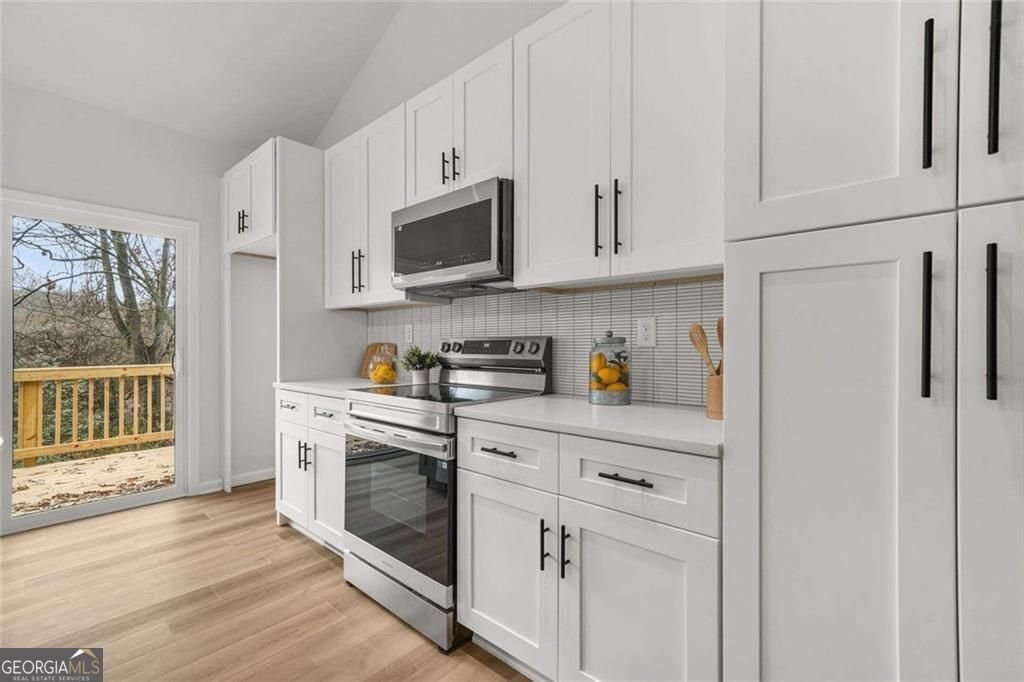 1674 Mary George Avenue Atlanta - Photo 13