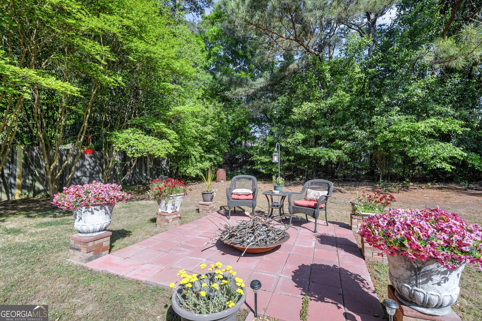 241 Fox Run Loganville - Photo 27
