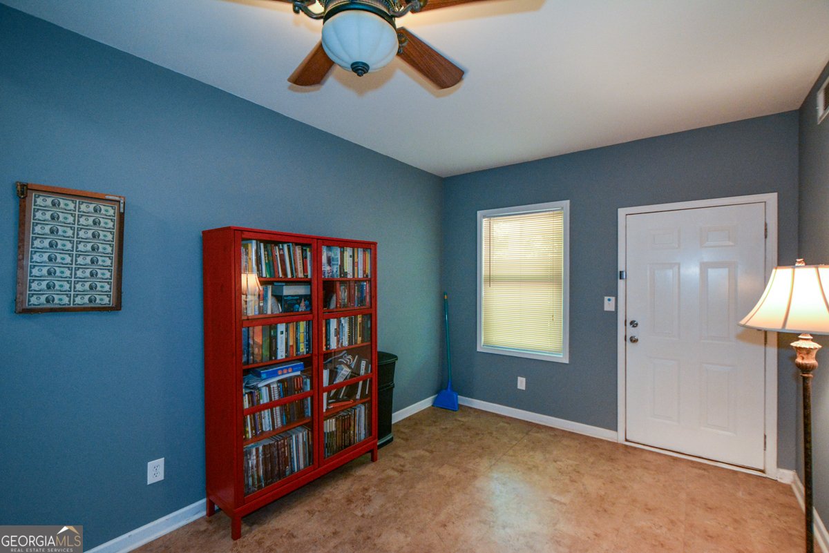 3833 Memphis Drive Suwanee - Photo 35