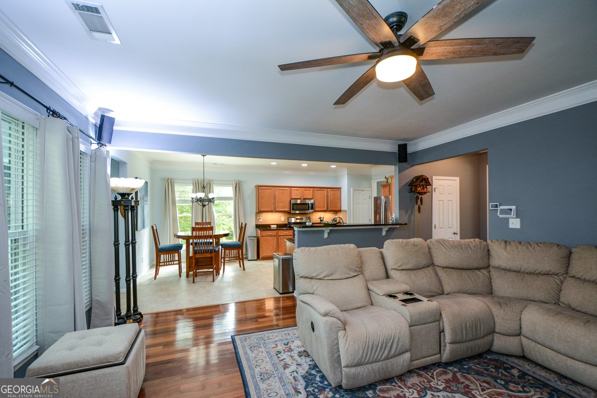 3833 Memphis Drive Suwanee - Photo 9