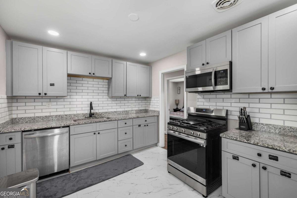 4317 Brookside Drive Forest Park - Photo 7
