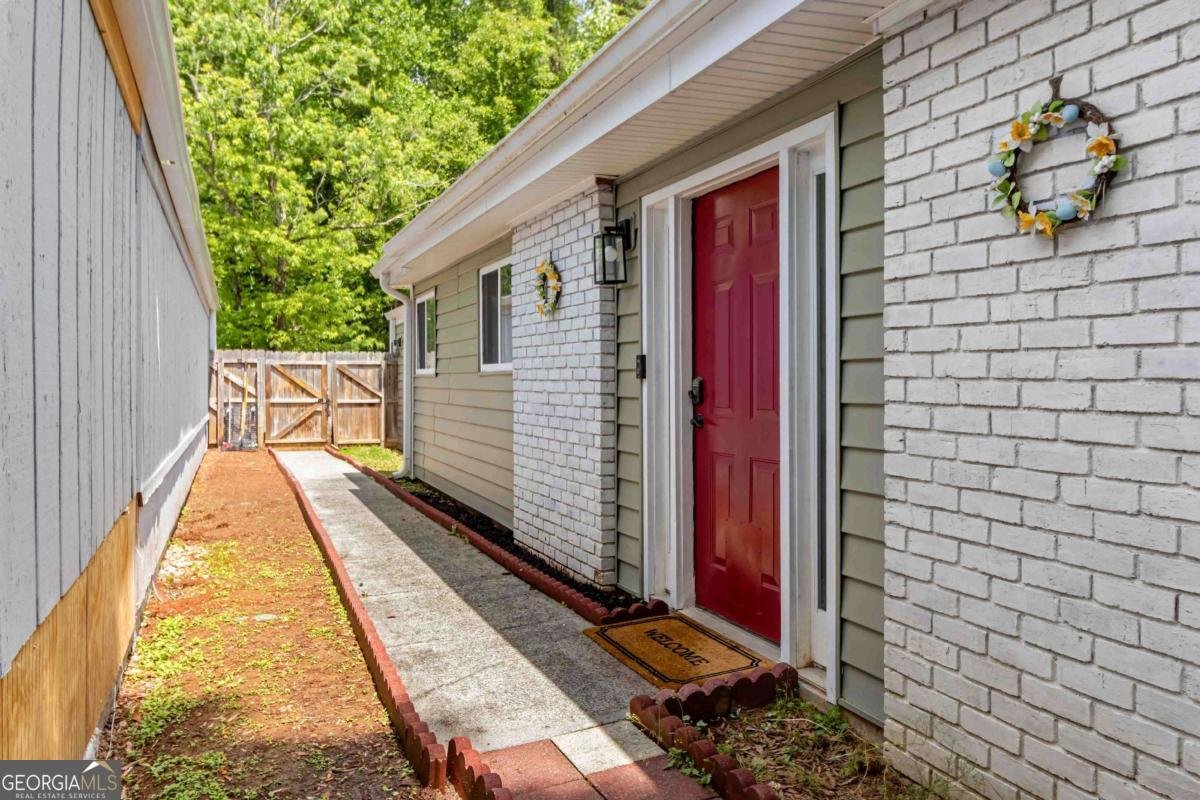 2958 Chipmunk Trail Marietta - Photo 1
