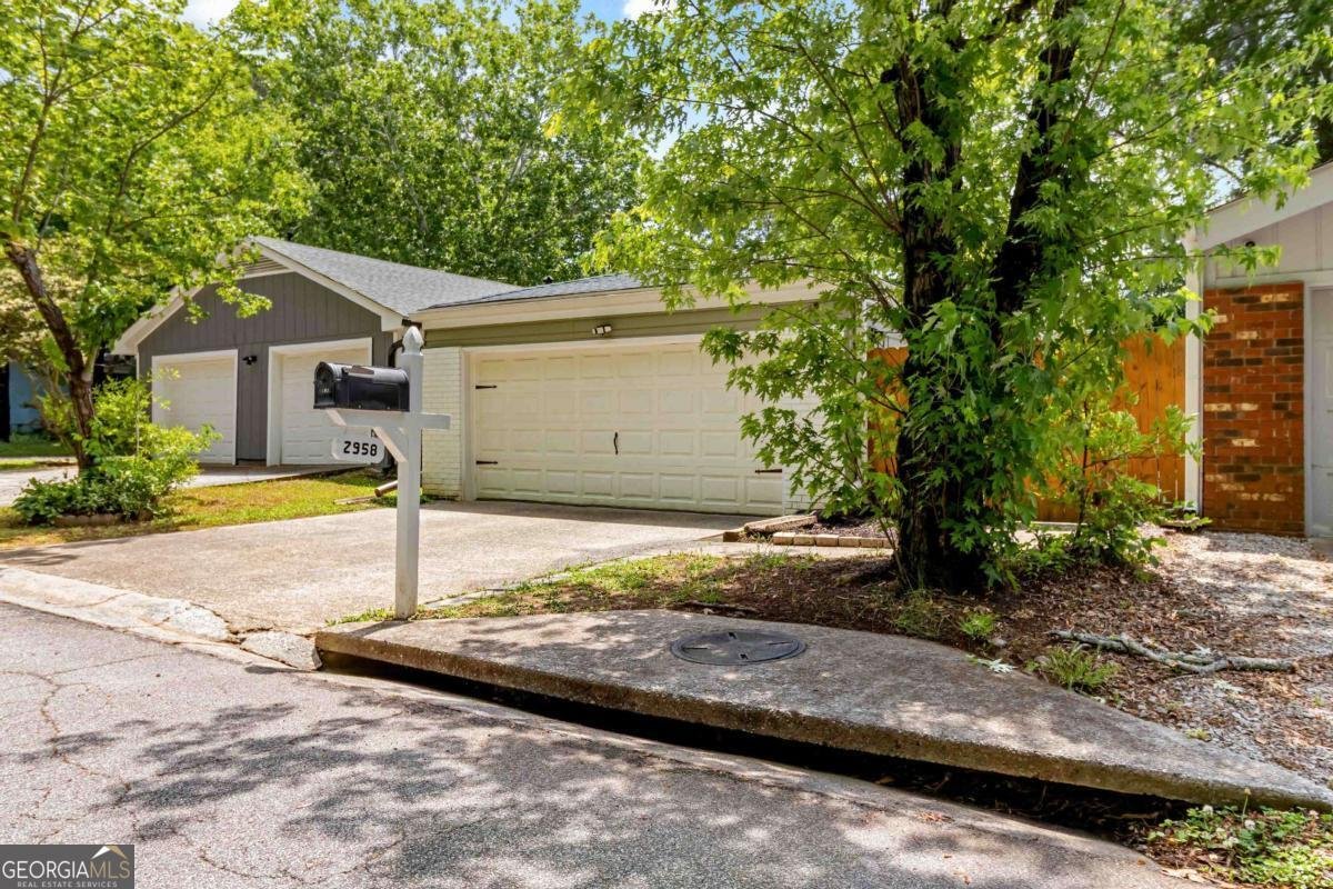 2958 Chipmunk Trail Marietta - Photo 36