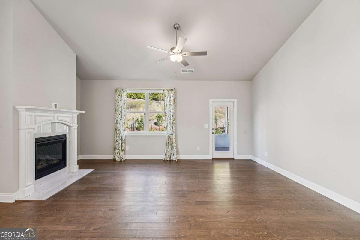 388 Lakeside Court Canton - Photo 12