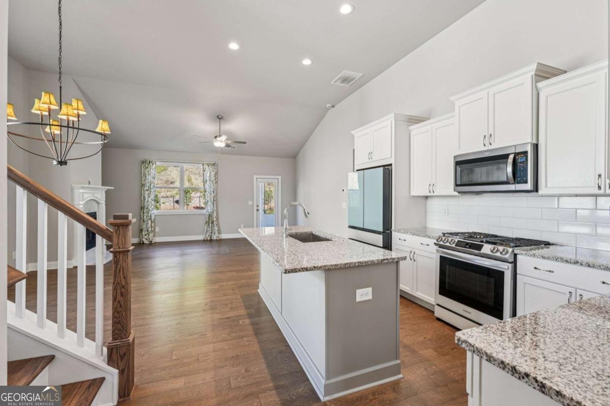 388 Lakeside Court Canton - Photo 18
