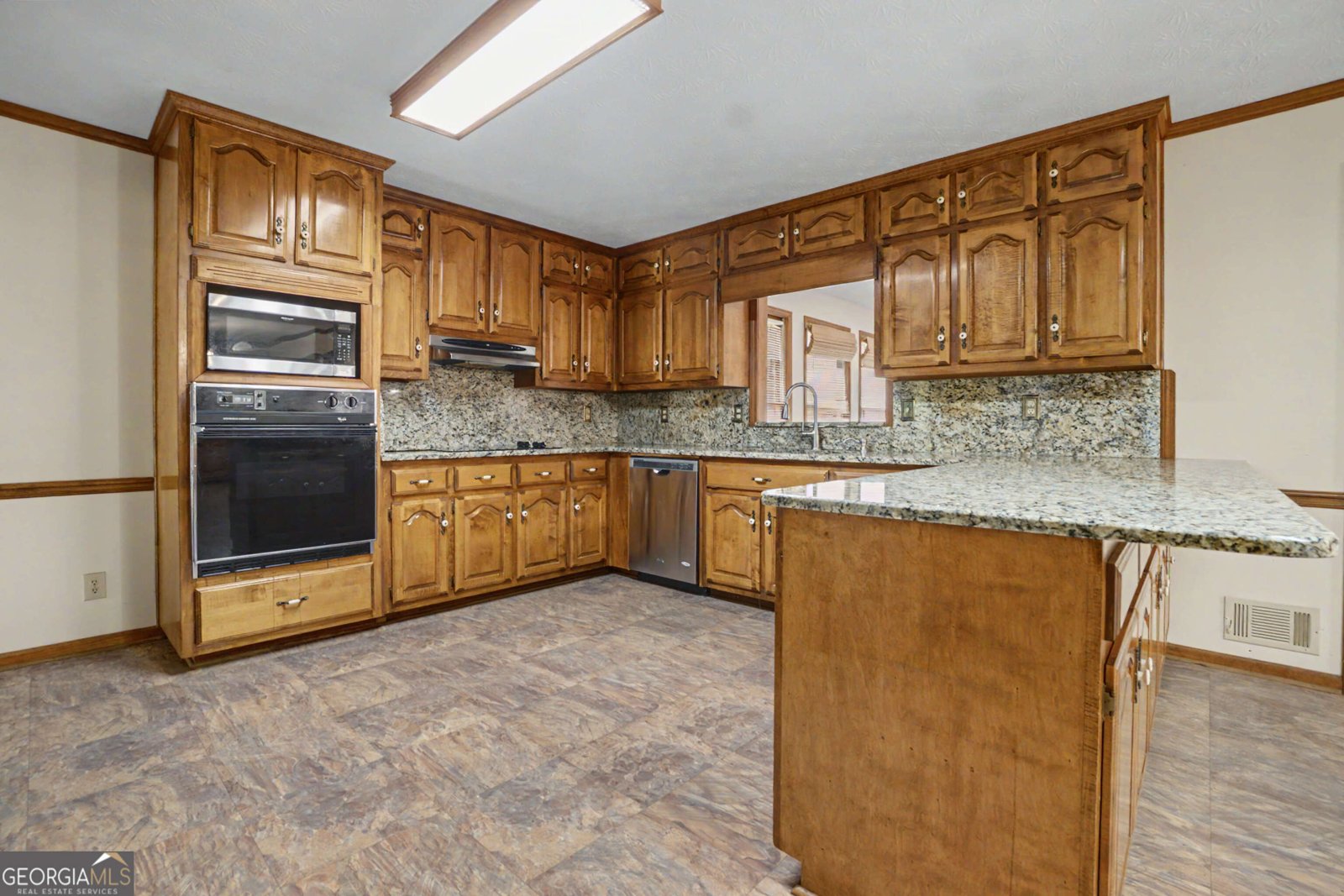 150 Plantation Drive Stockbridge - Photo 11
