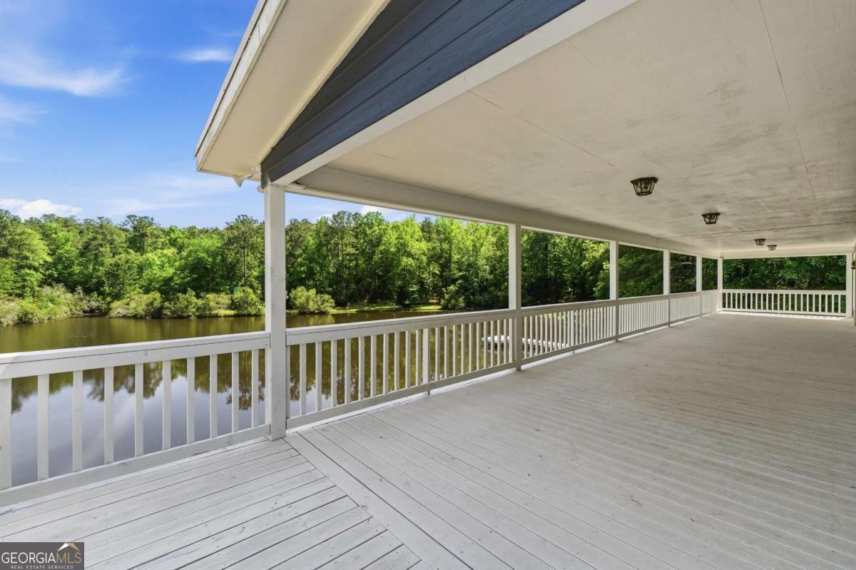 260 Black Springs Road NE Milledgeville - Photo 17