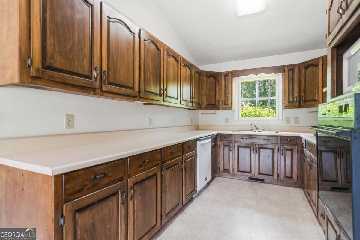 260 Black Springs Road NE Milledgeville - Photo 19