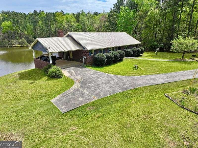 260 Black Springs Road NE Milledgeville - Photo 8