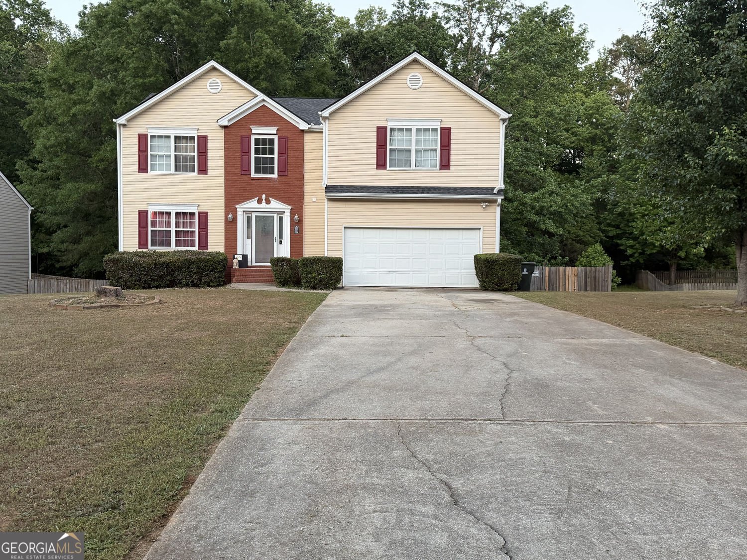 4554 Darrowby Drive Powder Springs - Photo 1