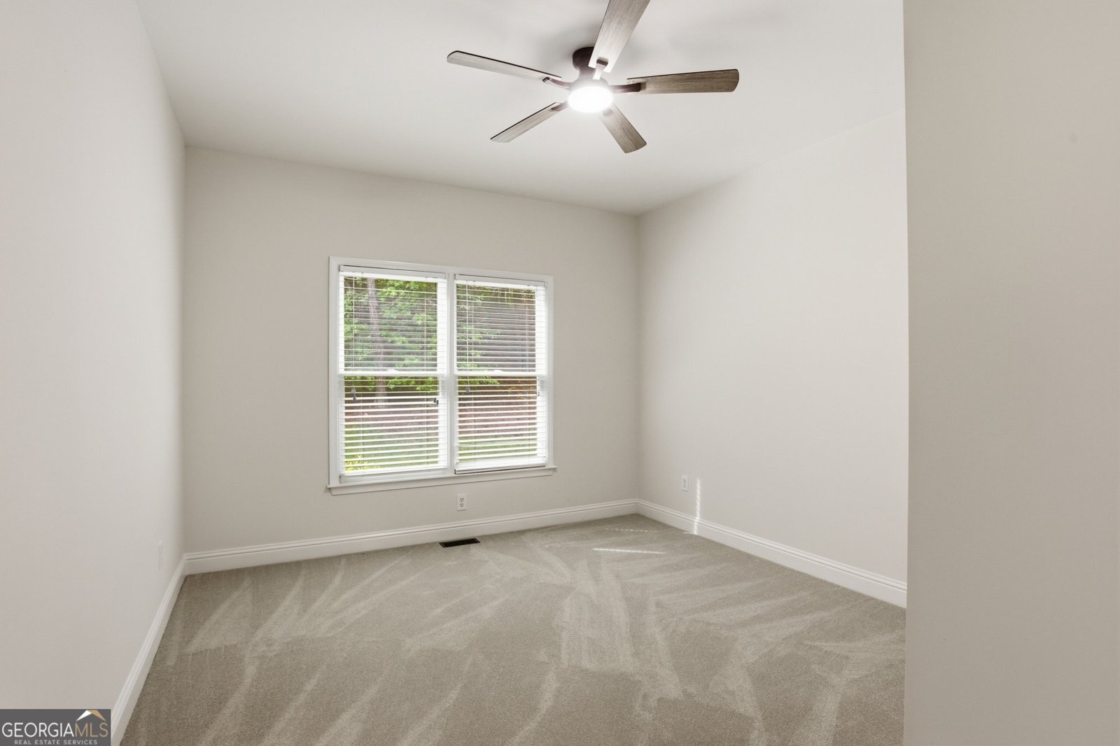 303 River Laurel Way Woodstock - Photo 17