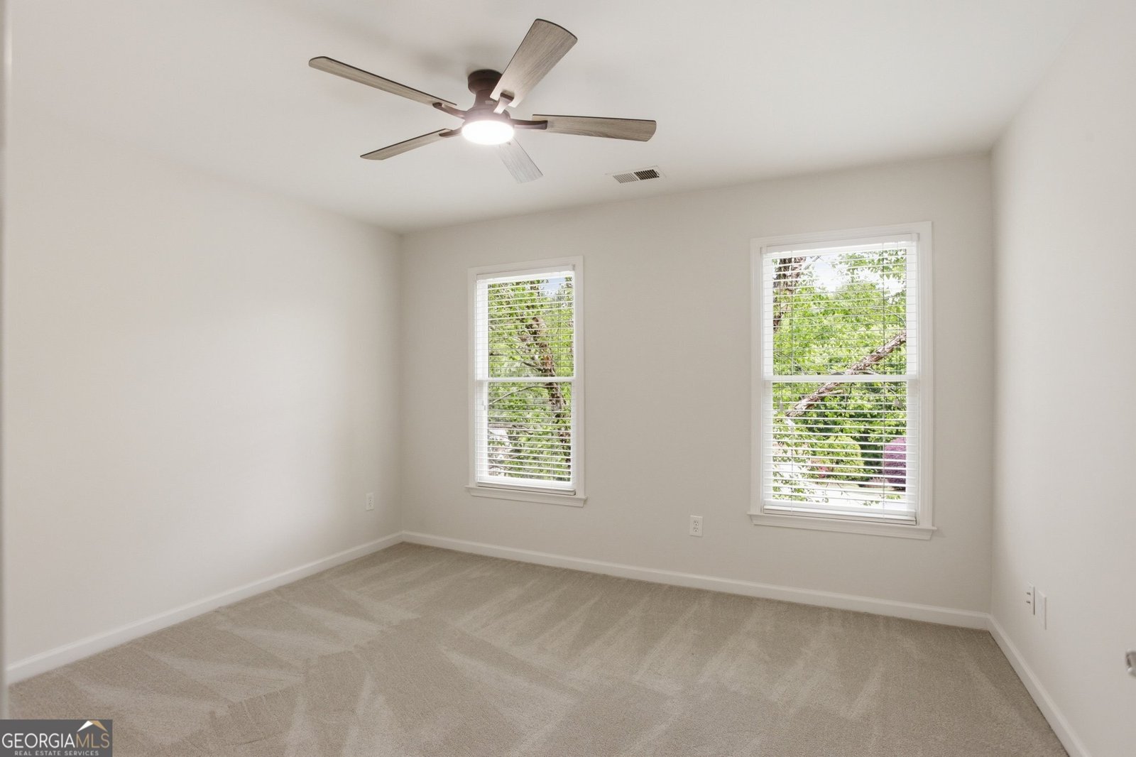 303 River Laurel Way Woodstock - Photo 19