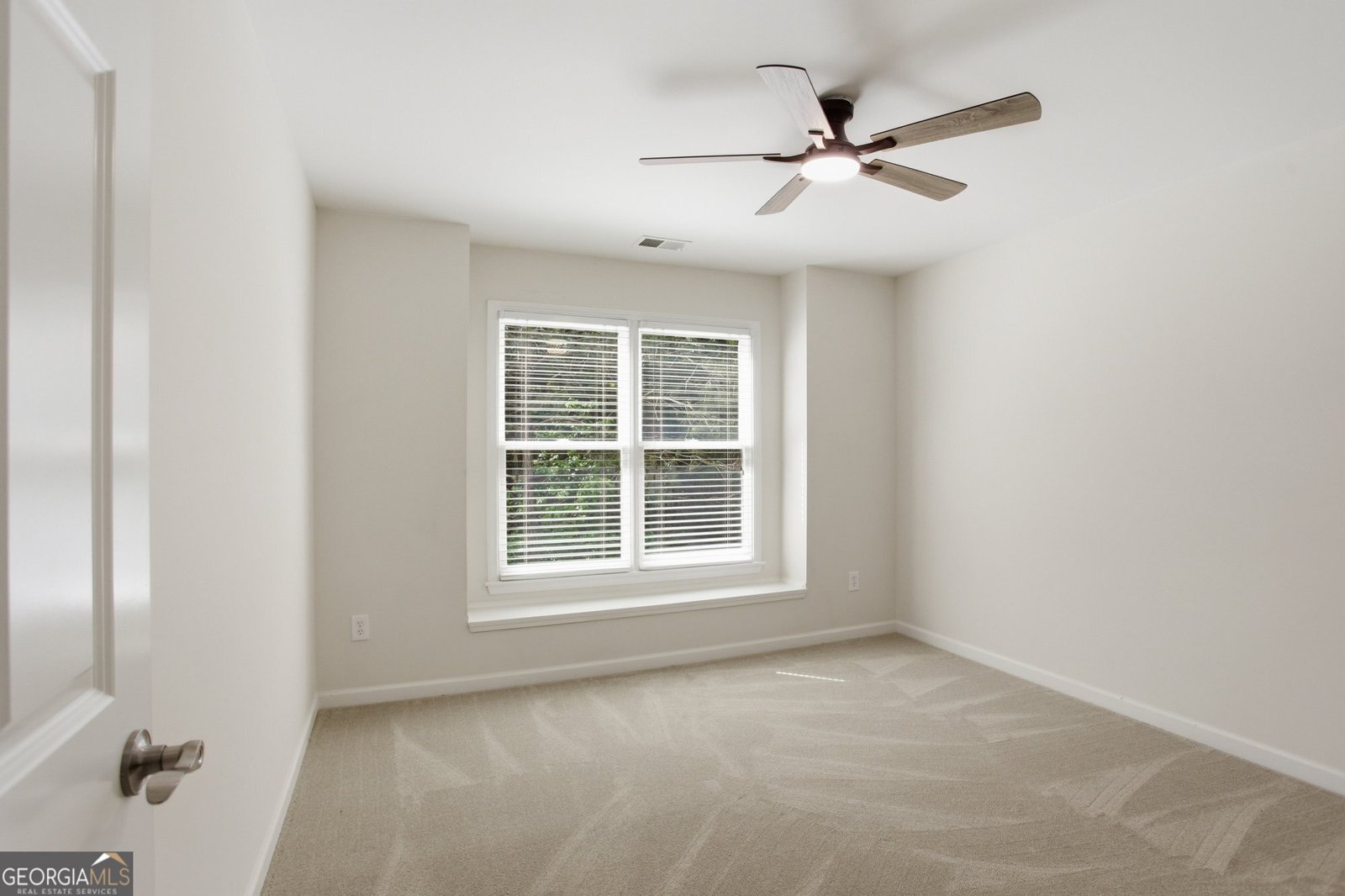 303 River Laurel Way Woodstock - Photo 21