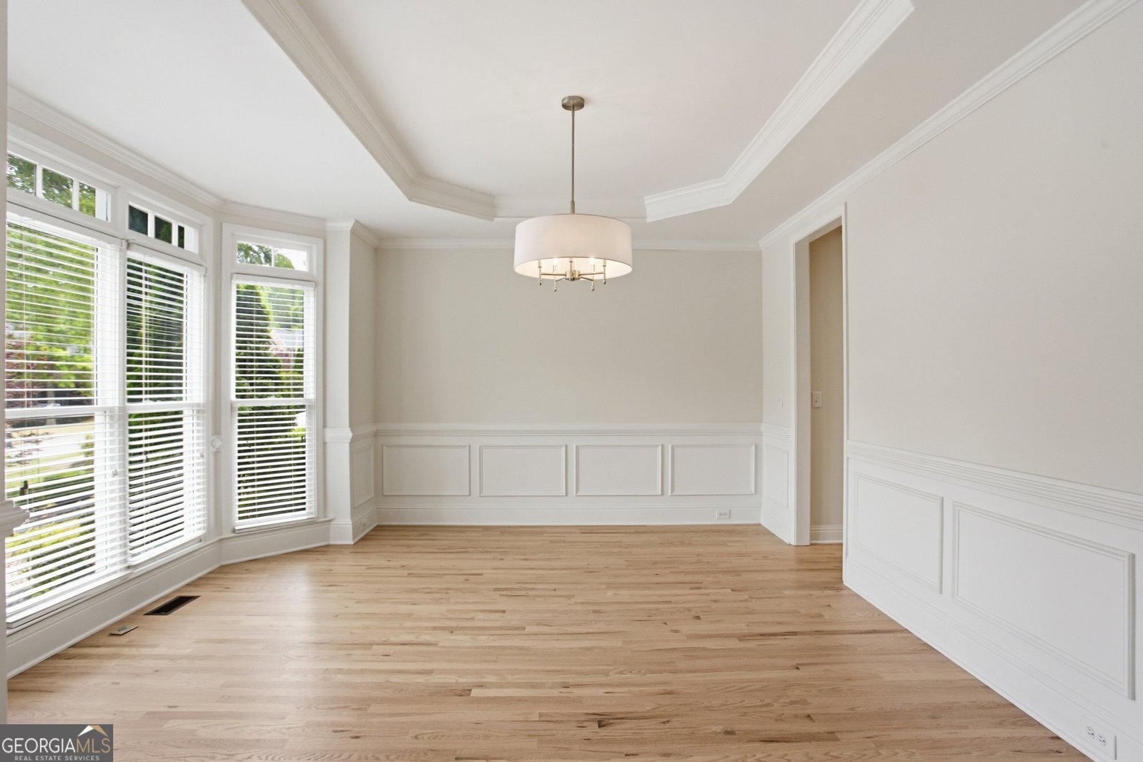 303 River Laurel Way Woodstock - Photo 7