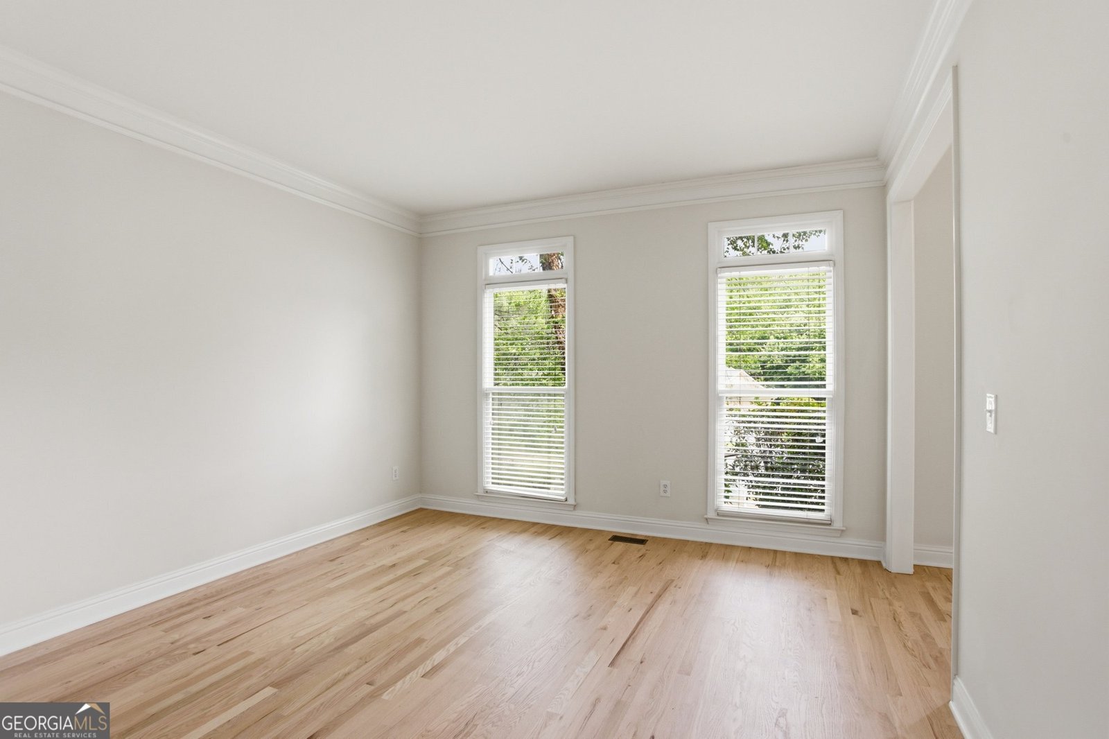 303 River Laurel Way Woodstock - Photo 9