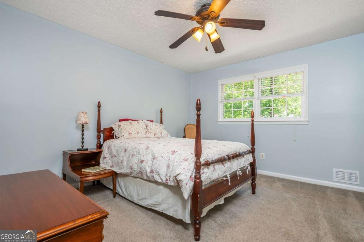1301 Kensington Lane Woodstock - Photo 35
