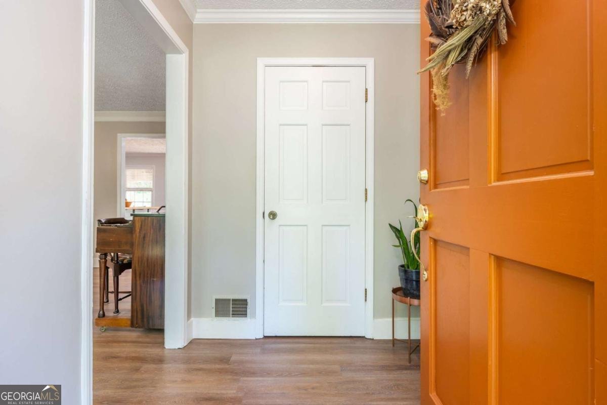 1301 Kensington Lane Woodstock - Photo 6