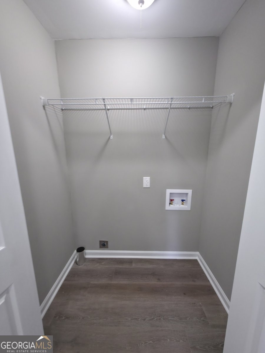 360 Pinkney Street Winder - Photo 13