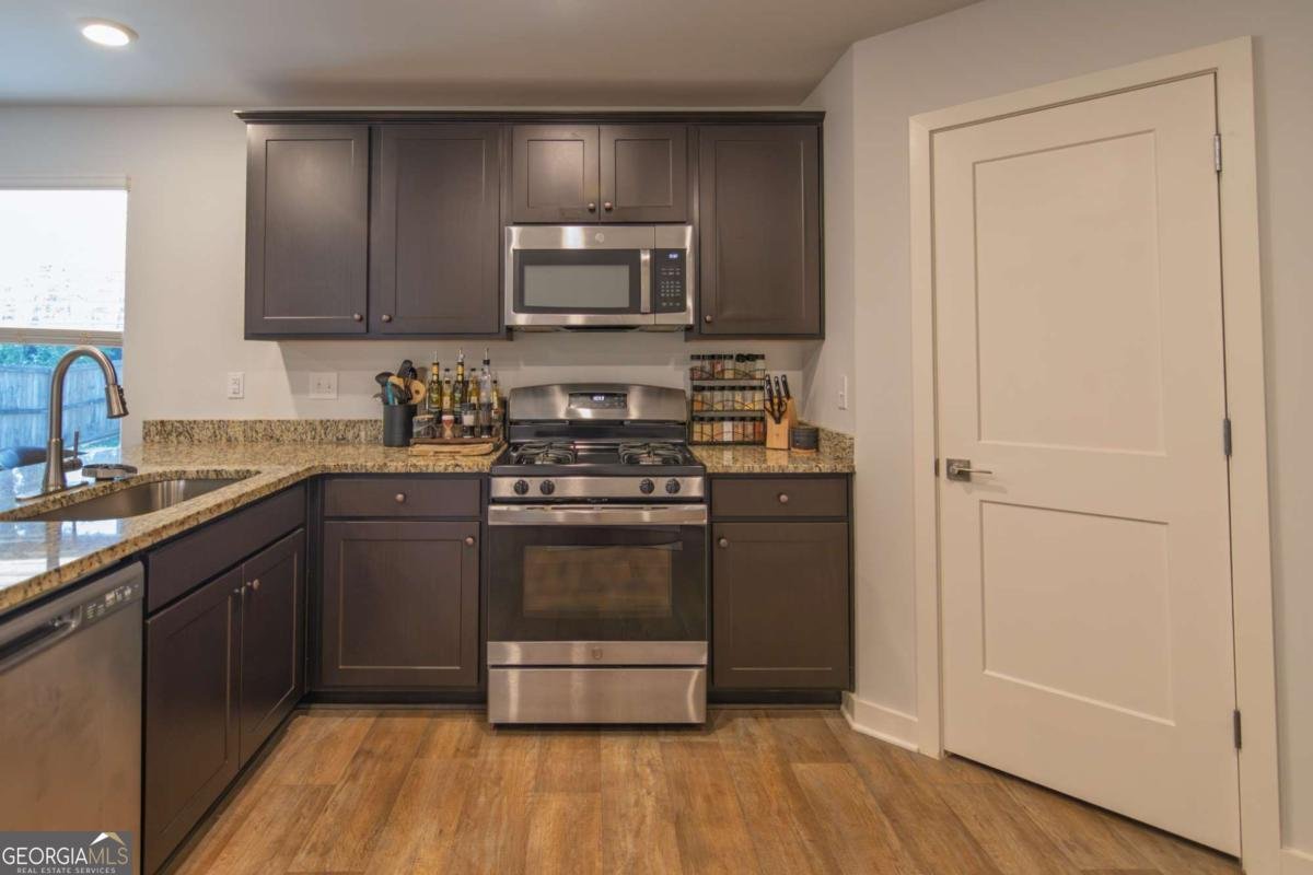 269 Harris Walk West Point - Photo 10