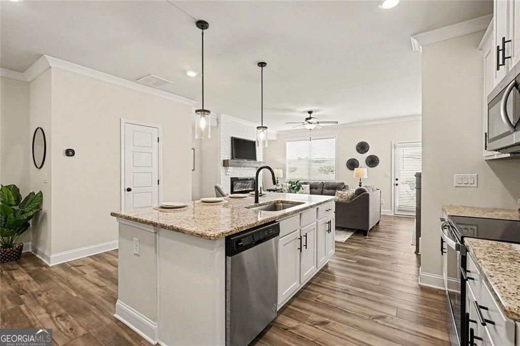 4657 Cypress Landing Way Gainesville - Photo 10