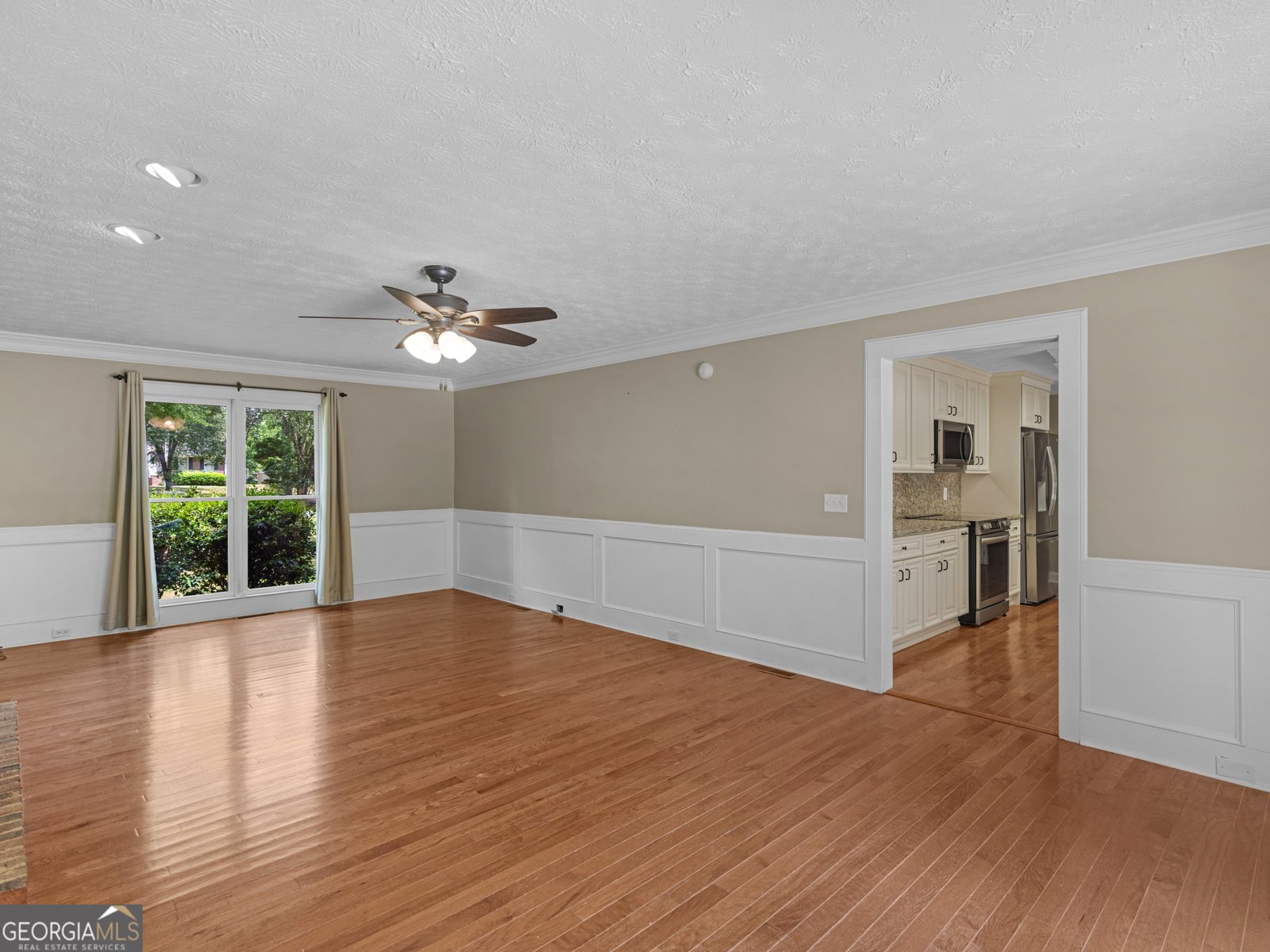 8601 Shore Drive Jonesboro - Photo 11
