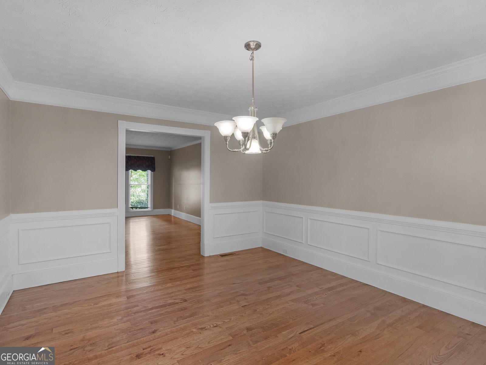 8601 Shore Drive Jonesboro - Photo 18