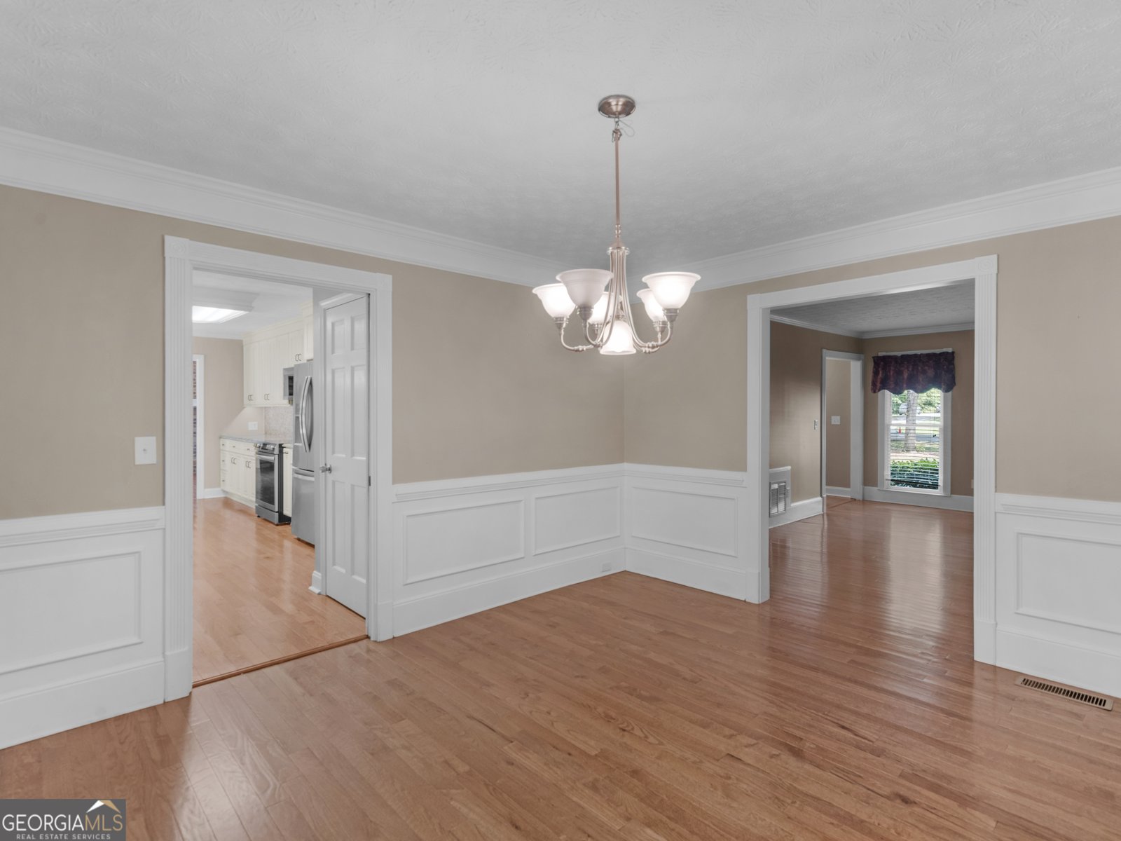 8601 Shore Drive Jonesboro - Photo 19