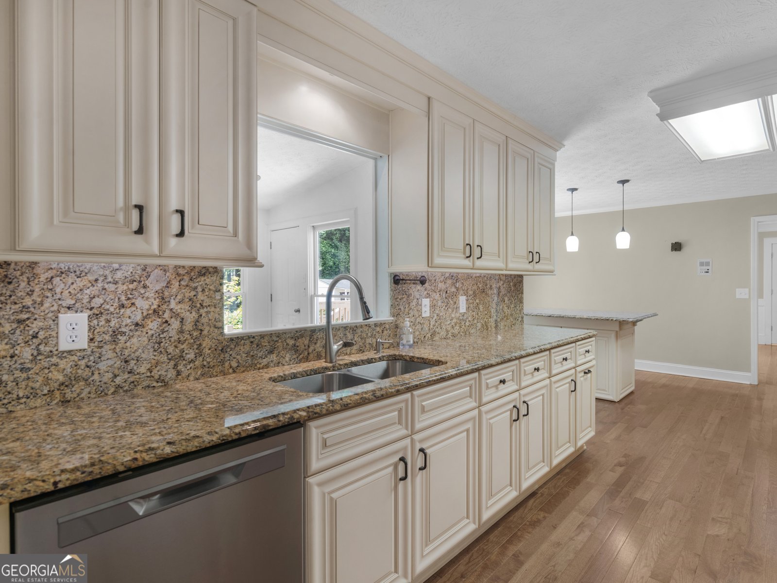 8601 Shore Drive Jonesboro - Photo 30