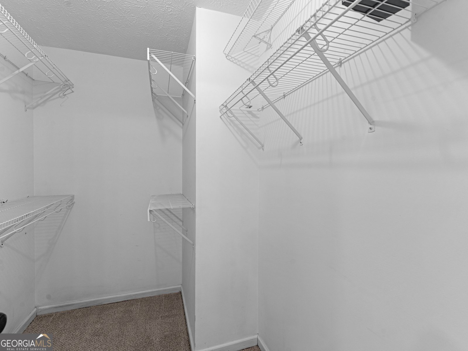 8601 Shore Drive Jonesboro - Photo 56