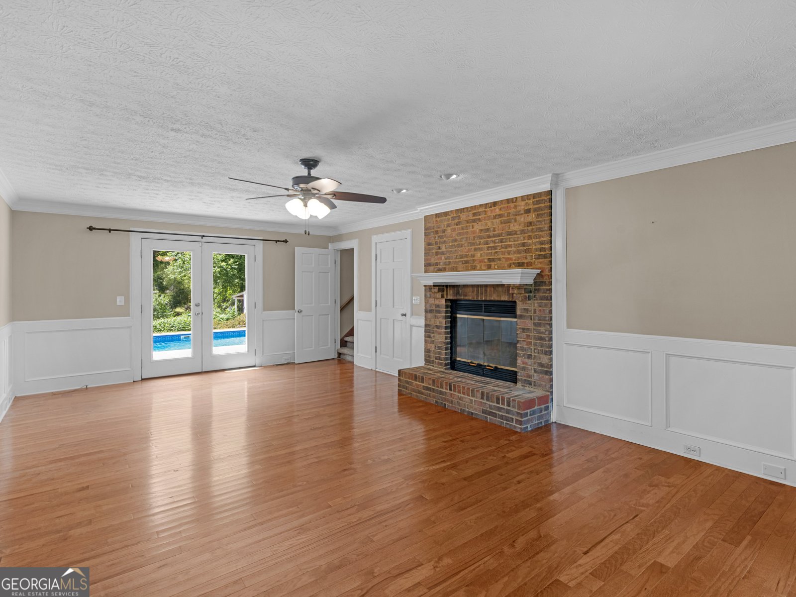 8601 Shore Drive Jonesboro - Photo 9
