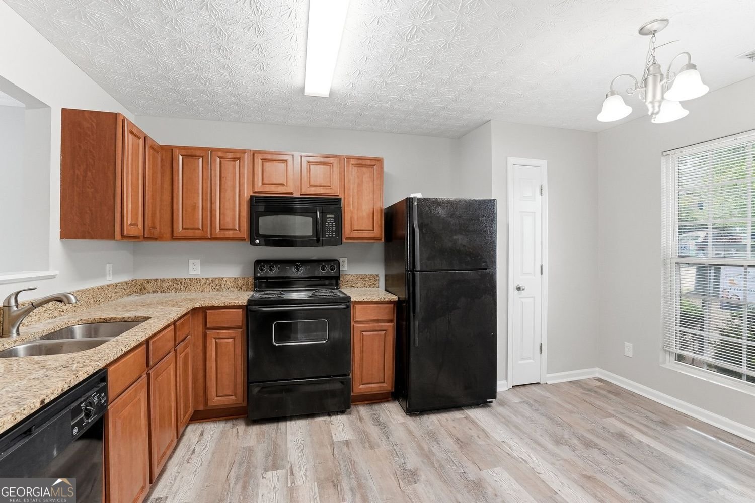 1792 Gold Finch Way Austell - Photo 9