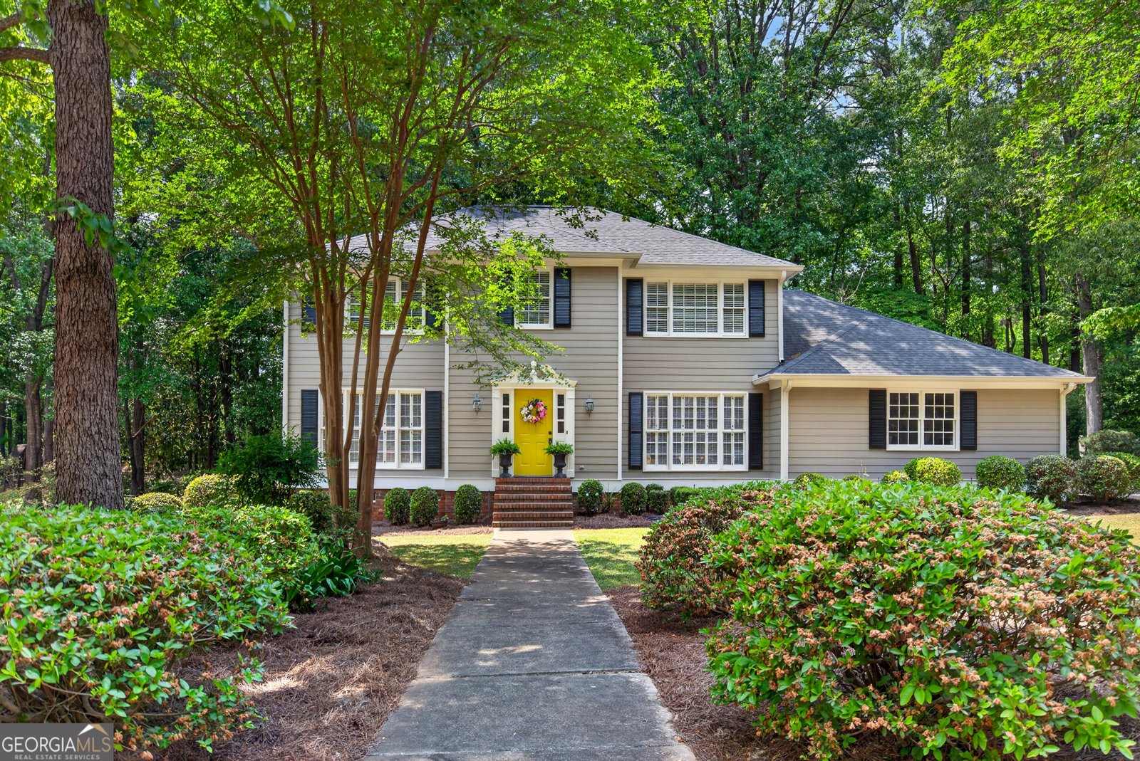 501 Ashford Circle Lagrange - Photo 1