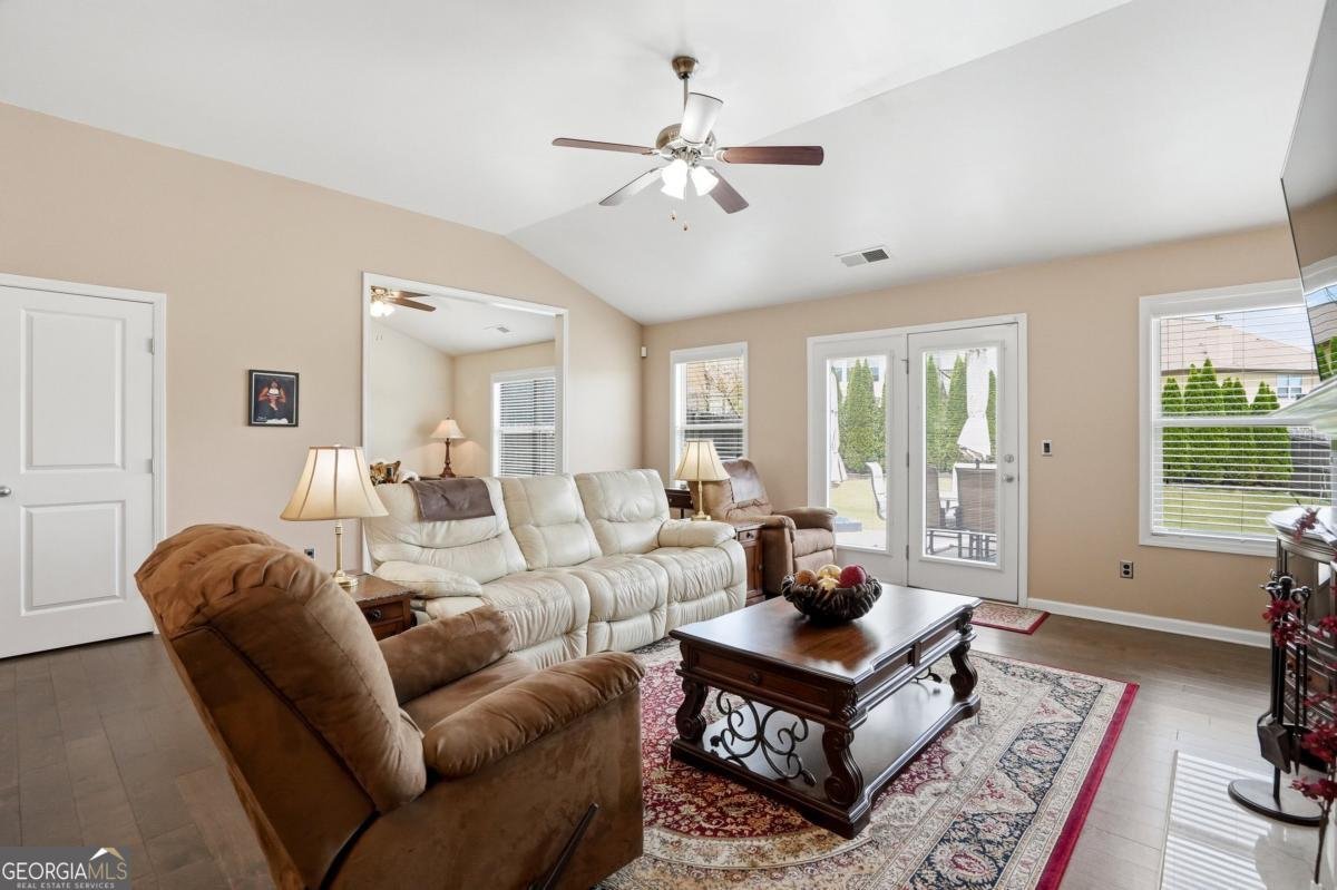 2996 Cove View Court Dacula - Photo 10