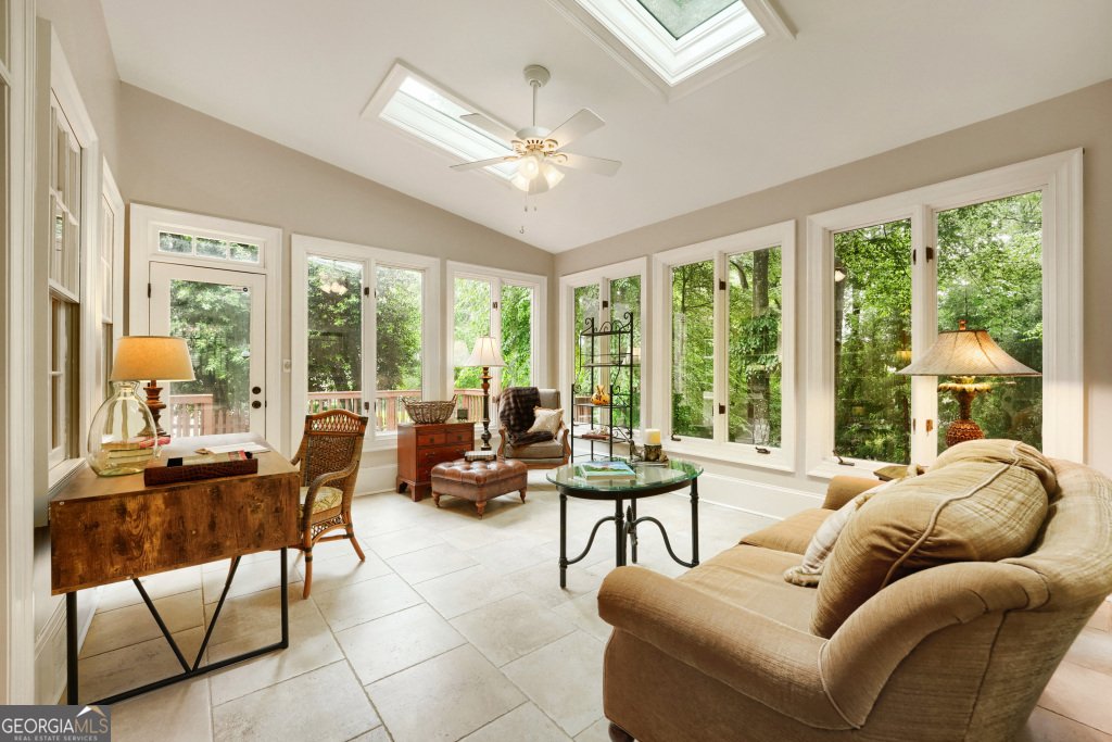 7785 Landowne Drive Sandy Springs - Photo 12