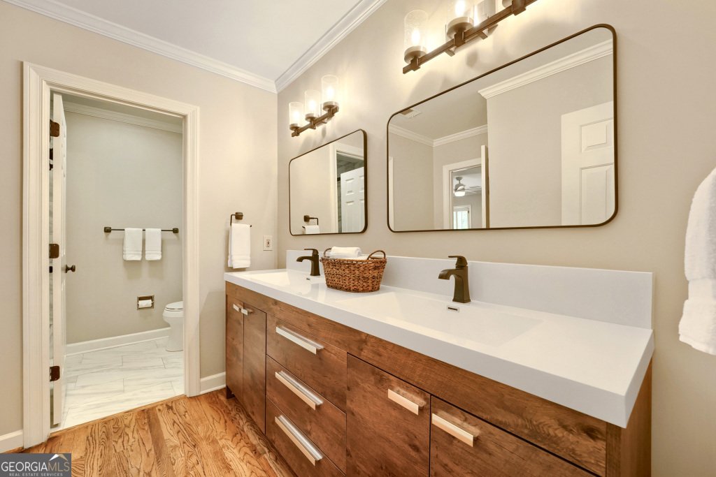 7785 Landowne Drive Sandy Springs - Photo 19